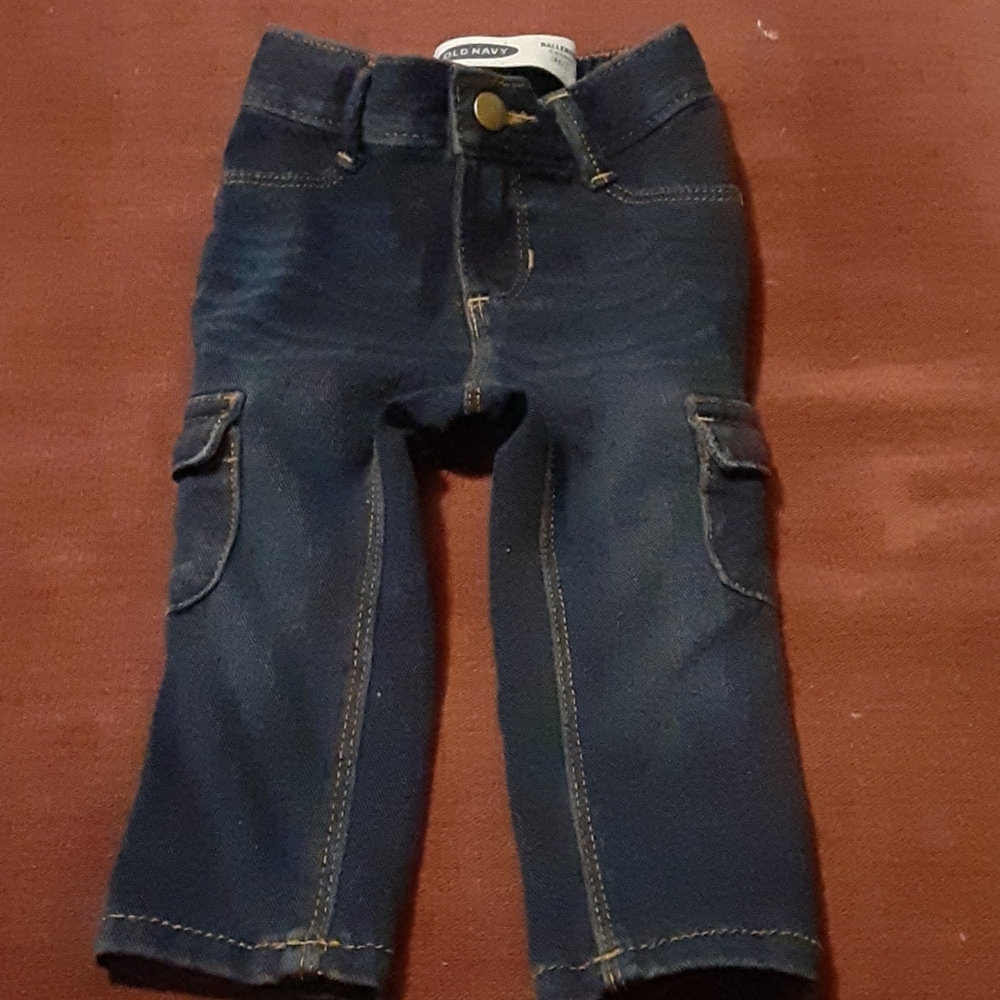 Girls cargo pants with side pockets